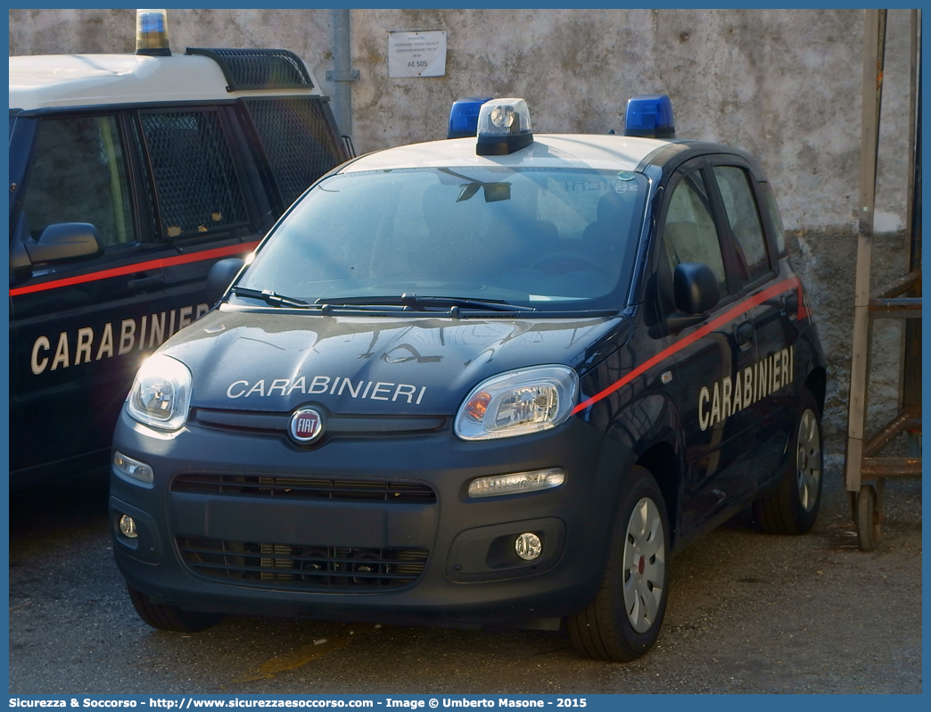 -
Arma dei Carabinieri
Fiat Nuova Panda II serie
(I fornitura)
Parole chiave: CC;C.C.;Arma;dei;Carabinieri;Fiat;Nuova;Panda