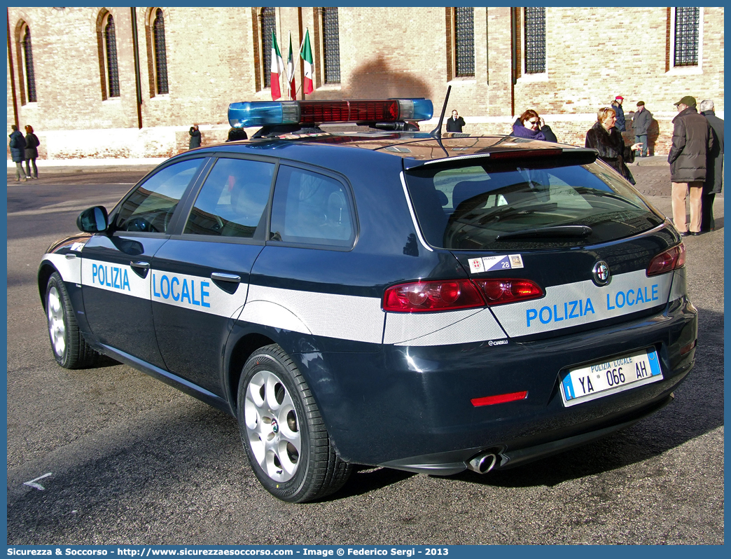 Polizia Locale YA066AH
Polizia Locale
Comune di Vicenza
Alfa Romeo 159 Sportwagon
Allestitore Ciabilli S.r.l.
Parole chiave: Polizia;Locale;Municipale;Vicenza;Alfa Romeo;159;Sportwagon;SW;S.W.;Ciabilli;YA066AH;YA 066 AH