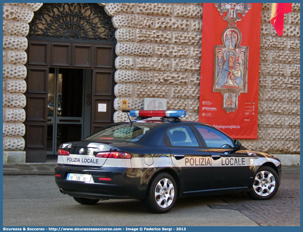 Polizia Locale YA199AH
Polizia Locale
Comune di Vicenza
Alfa Romeo 159
Parole chiave: Polizia;Locale;Municipale;Vicenza;Alfa Romeo;159;YA199AH;YA 199 AH