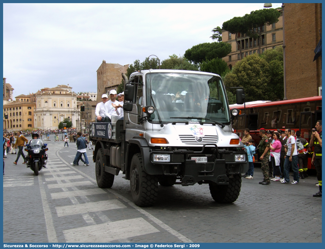 DPC A0118
Dipartimento Nazionale
Protezione Civile
Mercedes Benz Unimog U500
Parole chiave: Dipartimento;Nazionale;Protezione;Civile;DPC;D.P.C.;DPCN;D.P.C.N.;DNPC;D.N.P.C.;Mercedes Benz;Mercedes;Benz;Unimog;U500;DPCA0118;A0118