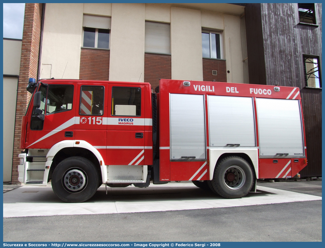 VF 21276
Corpo Nazionale Vigili del Fuoco
Iveco Magirus EuroTech 190E31
"Firetech"
Parole chiave: VVF;V.V.F.;Corpo;Nazionale;Vigili;del;Fuoco;AutoPompaSerbatoio;APS;A.P.S.;Iveco;Magirus;EuroTech;FireTech;190E31