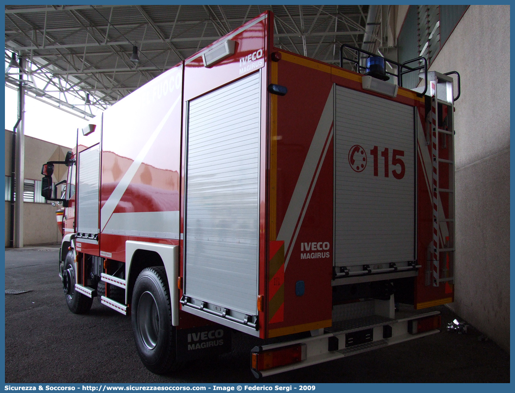 -
Corpo Nazionale Vigili del Fuoco
Iveco EuroCargo 180E30 III serie
Allestitore Iveco Magirus
Parole chiave: VVF;V.V.F.;Corpo;Nazionale;Vigili;del;Fuoco;ABP;A.B.P.;AutoBottePompa;AutoBotte;Iveco;EuroCargo;180E30;180 E 30;180 E30;Magirus