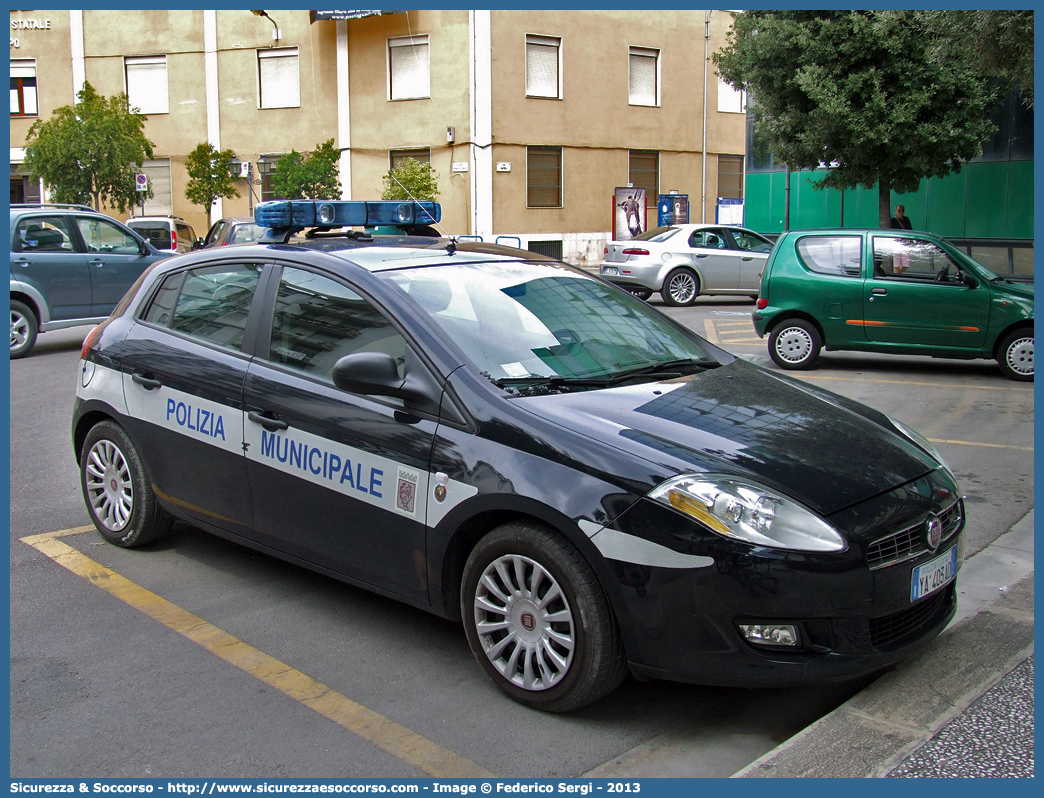 Polizia Locale YA403AD
Polizia Municipale
Comune di Andria
Fiat Nuova Bravo
Parole chiave: Polizia;Locale;Municipale;Andria;Fiat;Nuova Bravo;YA403AD;YA 403 AD