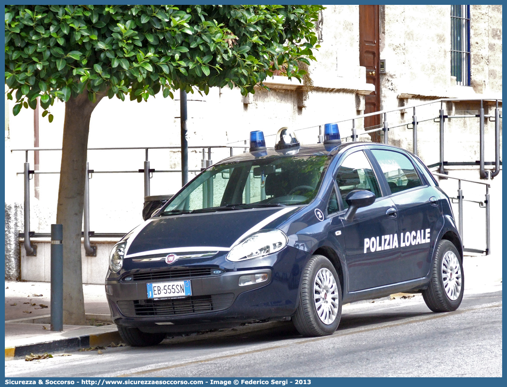 -
Polizia Locale
Comune di Trani
Fiat Punto Evo
Allestitore Alea Italia S.r.l.
Parole chiave: Polizia;Locale;Municipale;Trani;Fiat;Punto;Evo;Alea