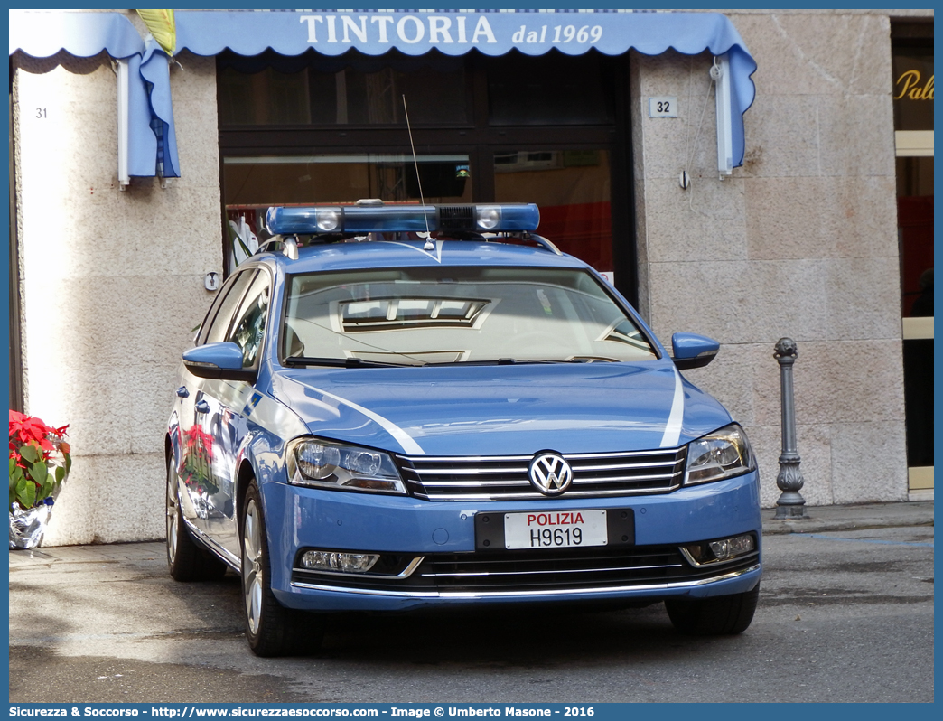 Polizia H9619
Polizia di Stato
Polizia Stradale
Autostrada dei Fiori S.p.A.
Volkswagen Passat Variant V serie
Parole chiave: Polizia Stradale;Autostrada dei Fiori S.p.A.;Volkswagen;Passat;Variant;SW;S.W.;Station;Wagon;H9619;H 9619