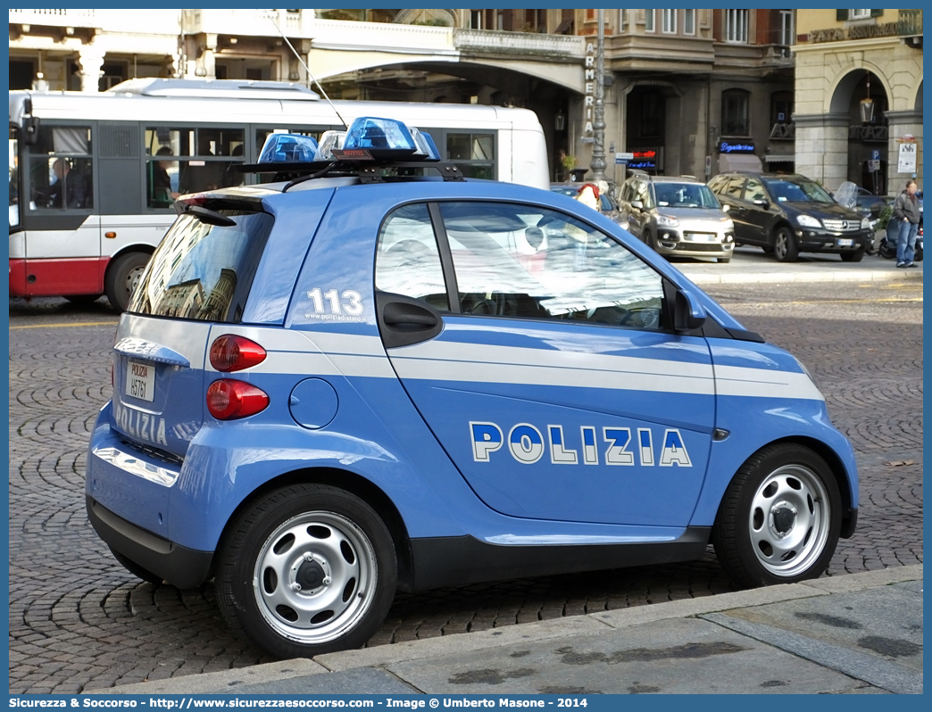 Polizia H5761
Polizia di Stato
Smart ForTwo II serie
Allestitore Focaccia Group S.r.l.
Parole chiave: PS;P.S.;Polizia;Stato;Pubblica;Sicurezza;Focaccia;Smart;ForTwo;For Two