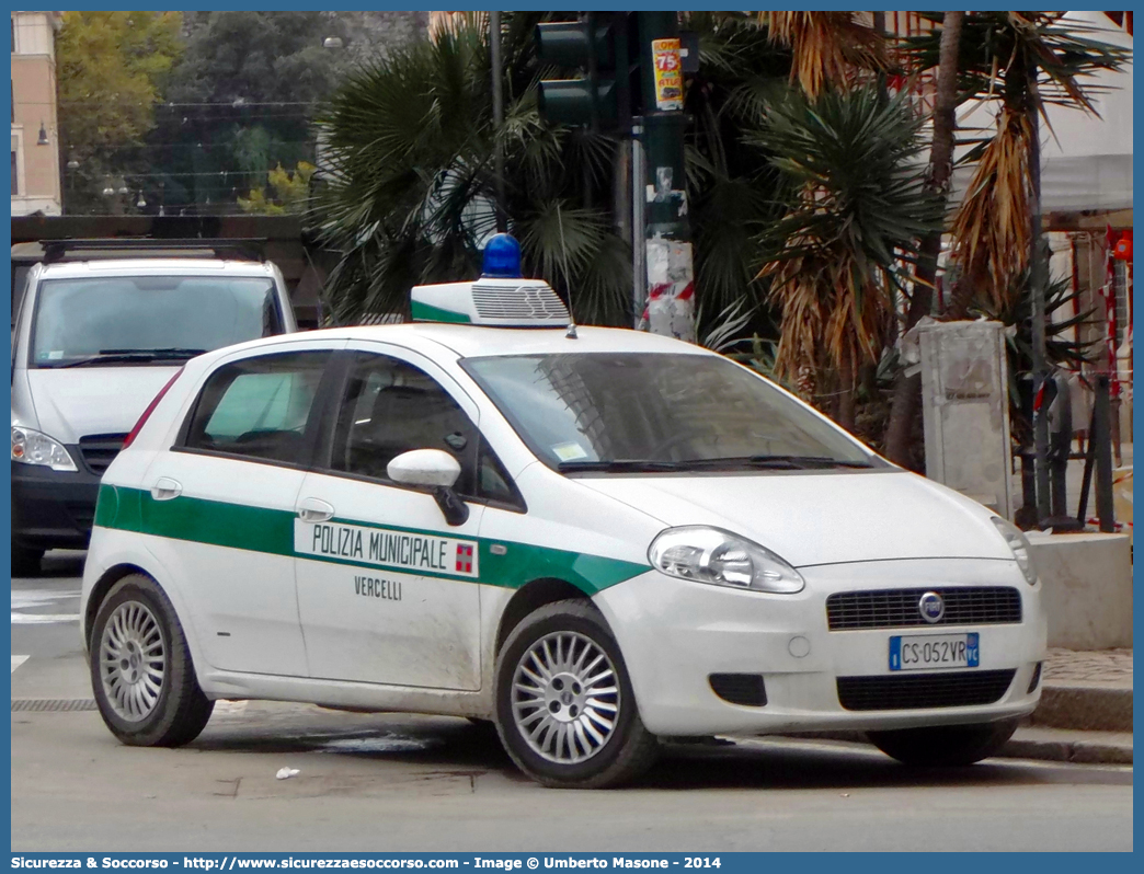 -
Polizia Municipale
Comune di Vercelli
Fiat Grande Punto
Parole chiave: PL;P.L.;PM;P.M.;Polizia;Locale;Municipale;Vercelli;Fiat;Grande Punto