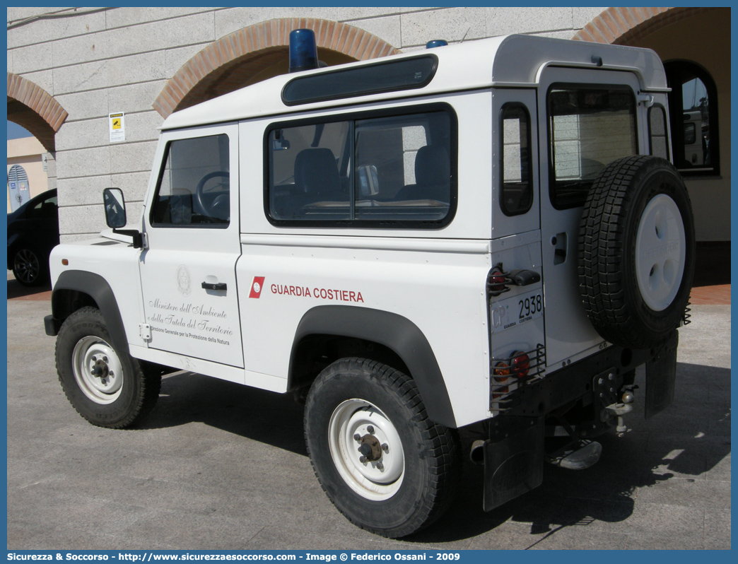 CP 2938
Corpo delle Capitanerie di Porto
Guardia Costiera
Land Rover Defender 90
Parole chiave: CP;GC;C.P.;G.C.;Guardia Costiera;Capitaneria di Porto;Capitanerie di Porto;Land Rover;Defender;90;2938