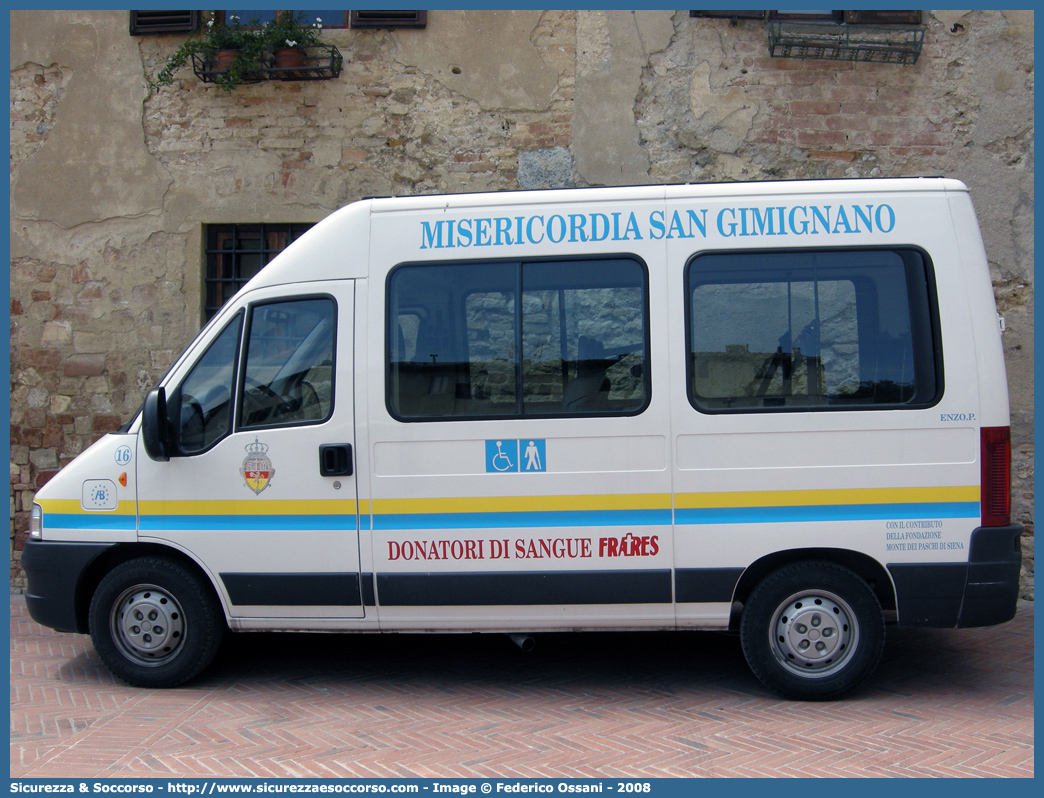 16
Misericordia di San Gimignano
Fiat Ducato II serie restyling
Allestitore Alessi e Becagli
Parole chiave: Misericordie;Misericordia;San Gimignano;Alessi e Becagli;A&B;Fiat;Ducato