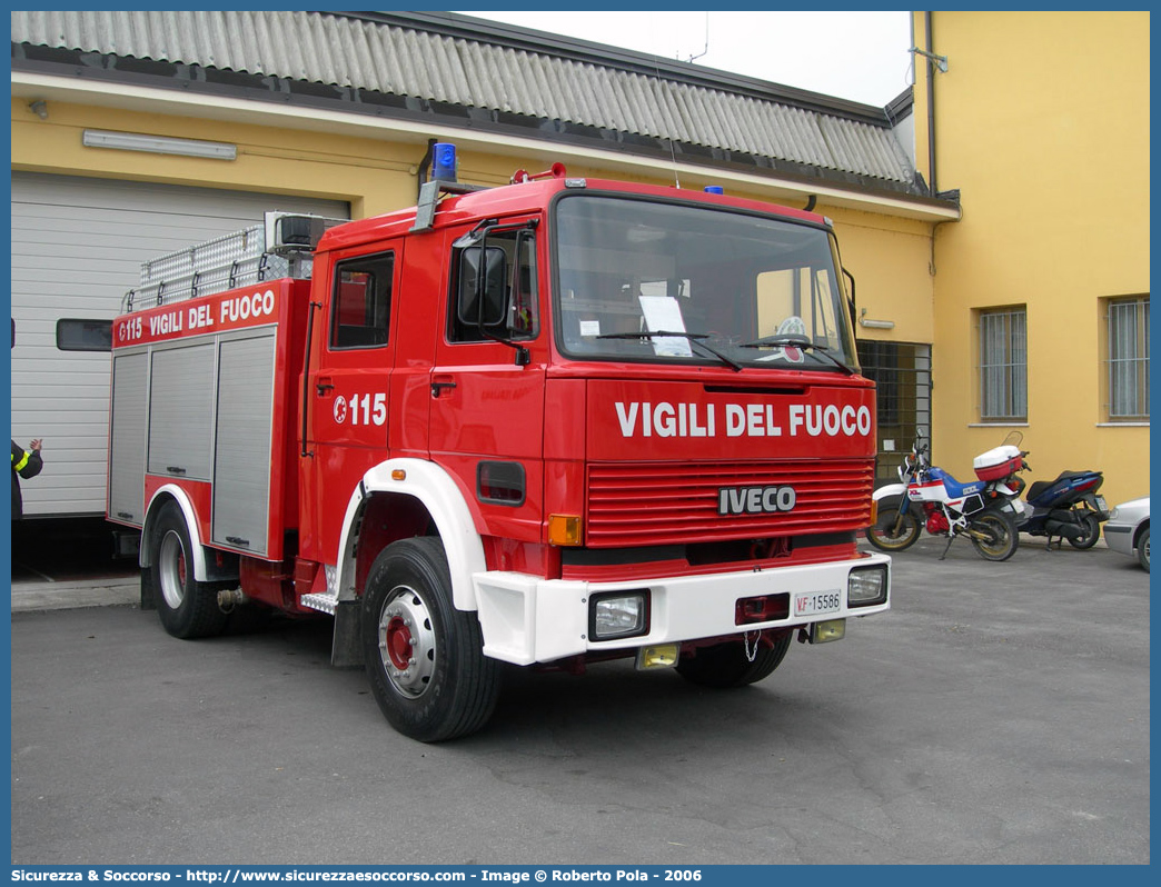 VF 15586
Corpo Nazionale Vigili del Fuoco
Iveco 180-24
Allestitore Baribbi S.p.A.
Ricondizionato Scelza S.n.c.
Parole chiave: Corpo;Nazionale;Vigili del Fuoco;Vigili;Fuoco;AutoPompaSerbatoio;APS;AutoPompa;Iveco;180;180 - 24;180-24;Baribbi;Scelza