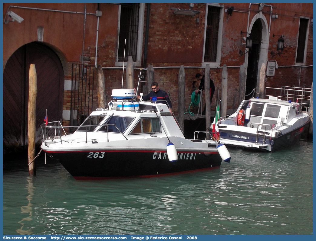 263
Arma dei Carabinieri
Reparto Operativo Nucleo Natanti
Motovedetta Costiera Classe 200
Rio 630CC
Parole chiave: CC;C.C.;Arma;Carabinieri;Servizio;Navale;Reparto;Operativo;Nucleo;Natanti;Motovedetta;Costiera;Classe;200;Rio;630