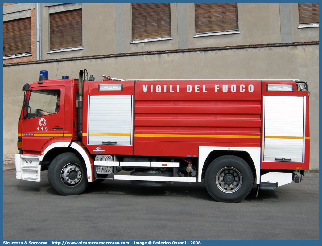 VF 20966
Corpo Nazionale Vigili del Fuoco
Mercedes Benz Atego 1828 I serie
Allestitore BAI S.r.l.
Parole chiave: Corpo;Nazionale;Vigili del Fuoco;Vigili;Fuoco;ABP;A.B.P.;AutoBottePompa;AutoBotte;Mercedes Benz;Atego;1828;BAI;B.A.I.