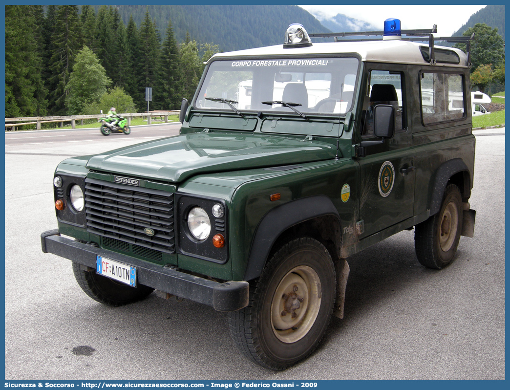 CF A10TN
Corpo Forestale
Provincia Autonoma di Trento
Land Rover Defender 90
Parole chiave: CF;C.F.;TN;Corpo;Forestale;Trento;Trentino;Land;Rover;Defender;90