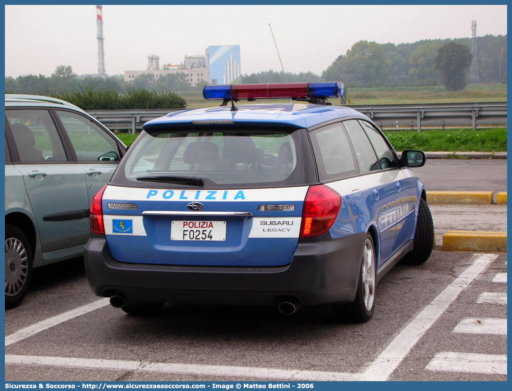 Polizia F0254
Polizia di Stato
Polizia Stradale
Autostrade Centropadane
Subaru Legacy Station Wagon IV serie
Parole chiave: Polizia di Stato;Polizia Stradale;Autostrade;Centropadane;Centro;Padane;Subaru;Legacy;Station Wagon