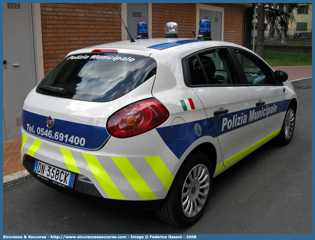 -
Polizia Municipale
Comune di Faenza
Fiat Nuova Bravo
Parole chiave: Polizia;Locale;Municipale;Faenza;Fiat;Nuova Bravo