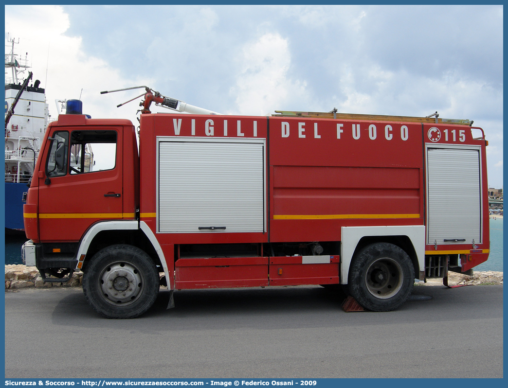 VF 19230
Corpo Nazionale Vigili del Fuoco
Mercedes Benz 1124
Allestitore BAI S.r.l.
Parole chiave: Corpo;Nazionale;Vigili del Fuoco;Vigili;Fuoco;ABP;A.B.P.;AutoBottePompa;AutoBotte;Mercedes Benz;1124;BAI;B.A.I.