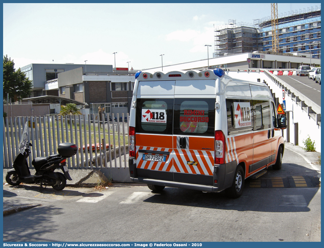 BRAVO 23
118 Romagna Soccorso
Ambito Territoriale di Rimini
Fiat Ducato III serie
Allestitore Bollanti S.r.l.
Parole chiave: 118;Romagna;Soccorso;Rimini;Ambulanza;Autoambulanza;Fiat;Ducato;X250;X 250;Bollanti