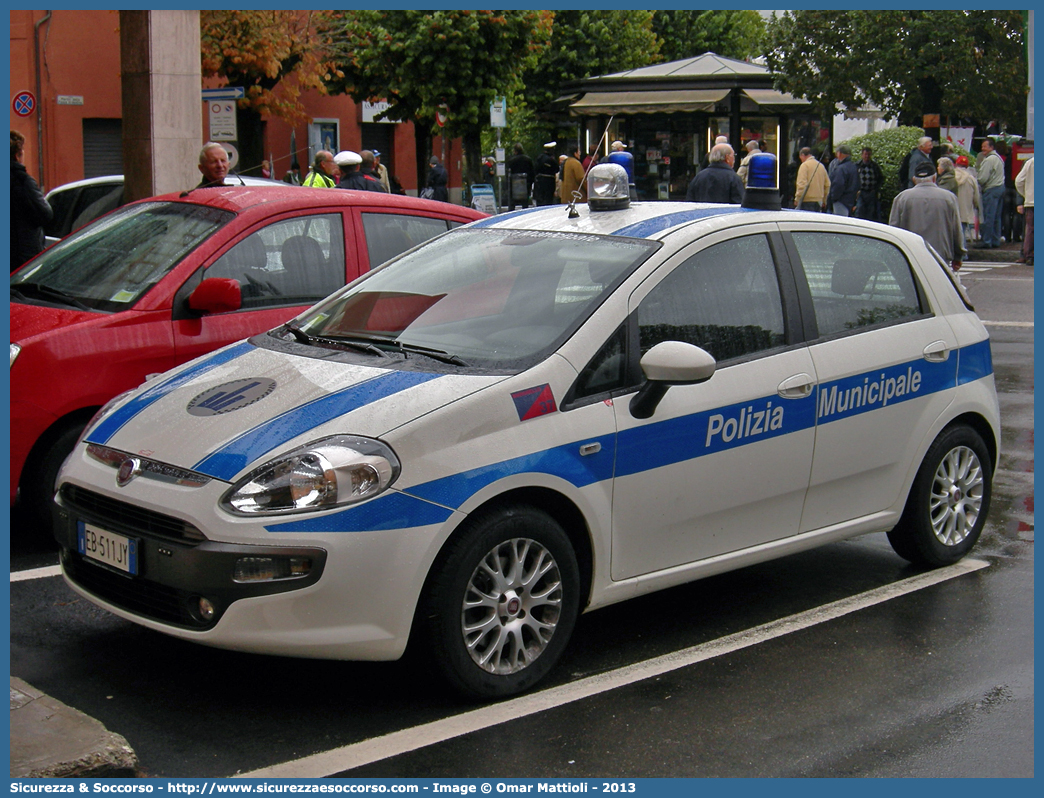 -
Polizia Municipale
Comune di Maranello
Fiat Punto Evo
Allestitore Olmedo S.p.A.
Parole chiave: Polizia;Locale;Municipale;Maranello;Fiat;Punto;Evo;Olmedo