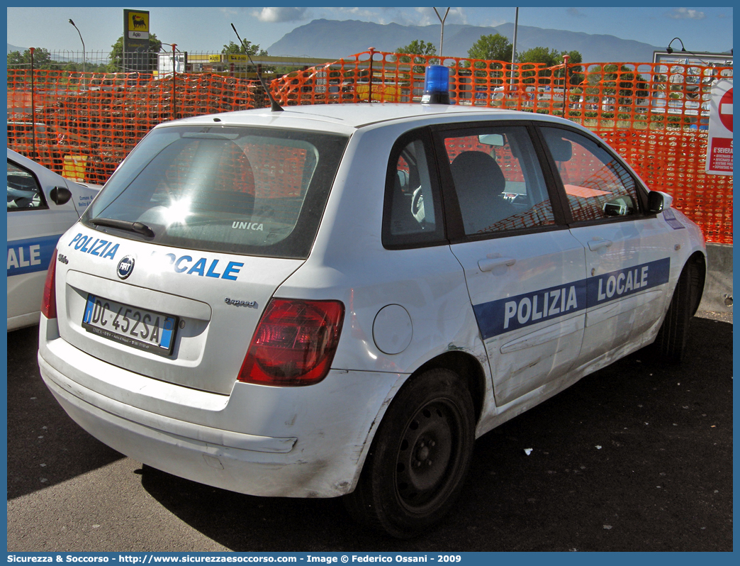 -
Polizia Locale
Comune di Melito di Napoli
Fiat Stilo
Parole chiave: Polizia;Locale;Municipale;Melito di Napoli;Fiat;Stilo