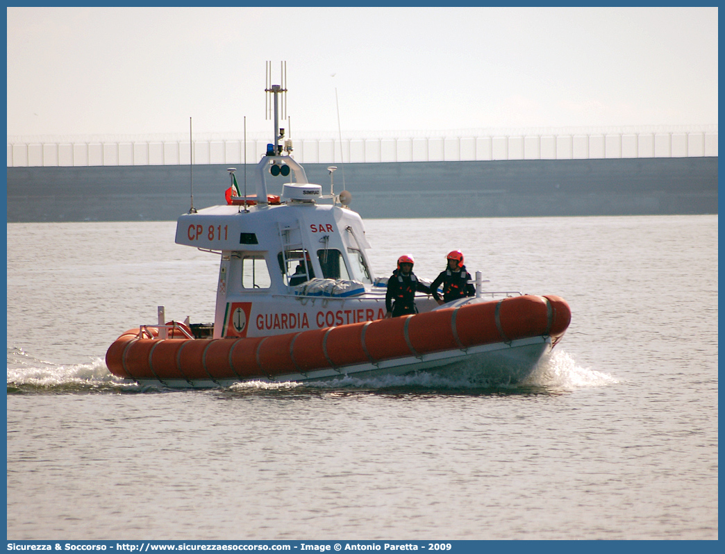 CP 811
Corpo delle Capitanerie di Porto
Guardia Costiera
Vedetta Costiera Classe 802
Cantieri Navali CodecasaDue S.p.A.
Parole chiave: CP;C.P.;G.C.;GC;Guardia;Costiera;Capitaneria;Capitanerie;Porto;Vedetta;Vedette;Costiera;Costiere;Classe;802;CodecasaDue