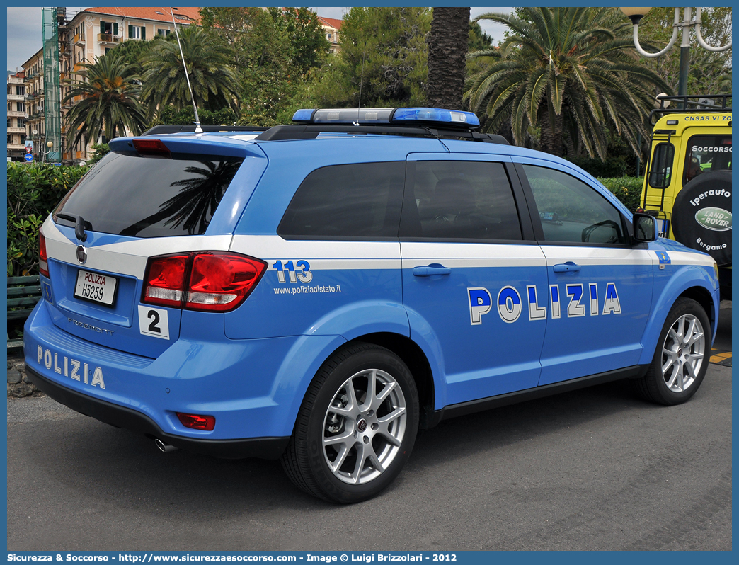 Polizia H5259
Polizia di Stato
Polizia Stradale
Fiat Freemont
Parole chiave: Polizia di Stato;Polizia;PS;Stradale;Fiat;Freemont;H5259;H 5259