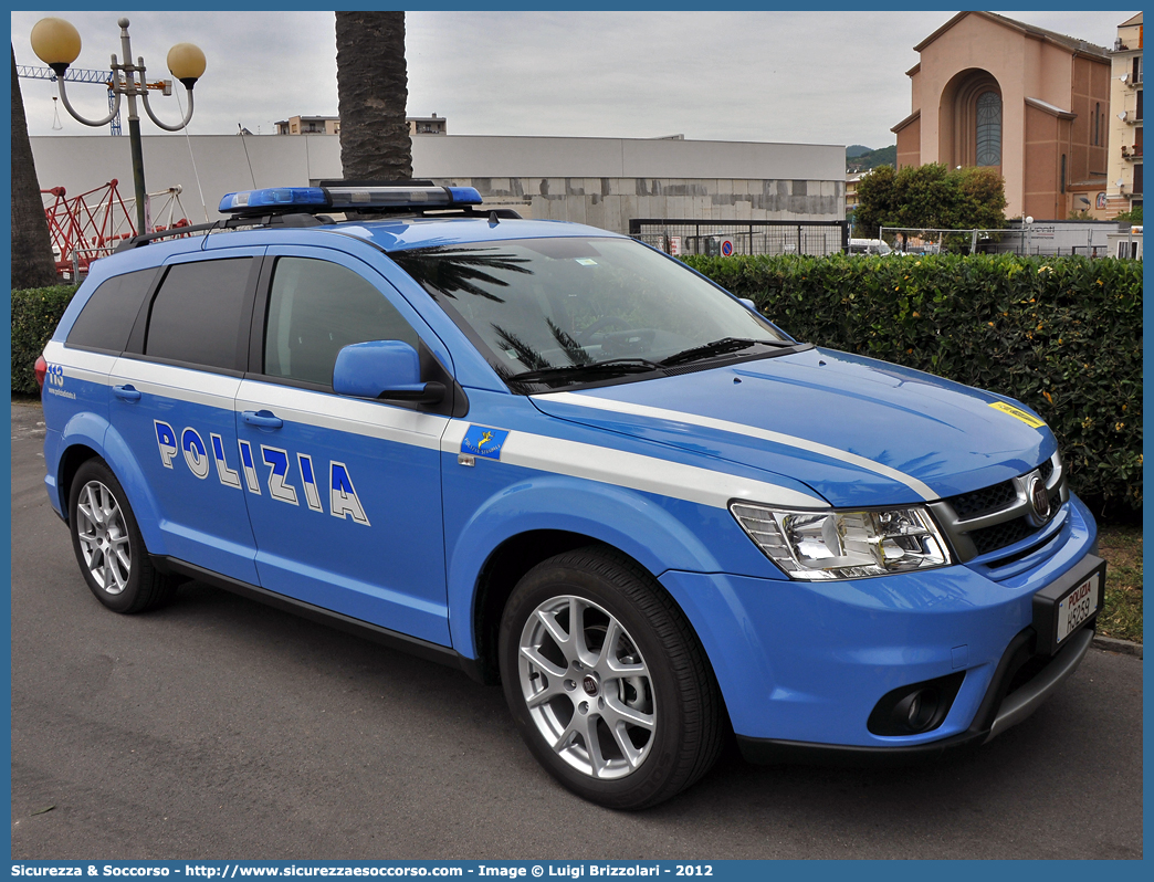 Polizia H5259
Polizia di Stato
Polizia Stradale
Fiat Freemont
Parole chiave: Polizia di Stato;Polizia;PS;Stradale;Fiat;Freemont;H5259;H 5259