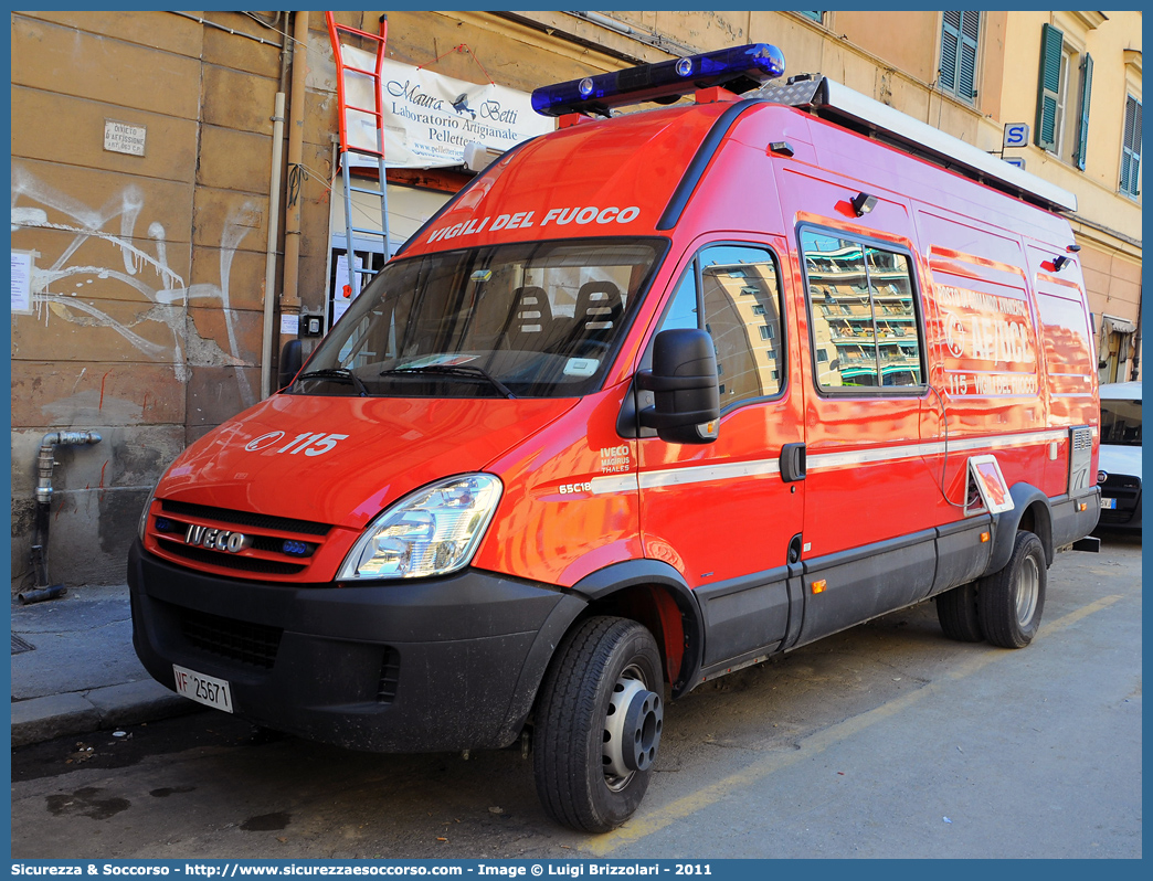 VF 25671
Corpo Nazionale Vigili del Fuoco
Iveco Daily 65C18 IV serie
Allestitore Magirus Thales
Parole chiave: Corpo;Nazionale;Vigili del Fuoco;Vigili;Fuoco;AutoFurgone;Unità;Unita;Comando;Crisi;Locale;Logistico;Posto;Avanzato;AF/UCL;AF;UCL;Iveco;Daily;65C18;Magirus;Thales;VF;25671