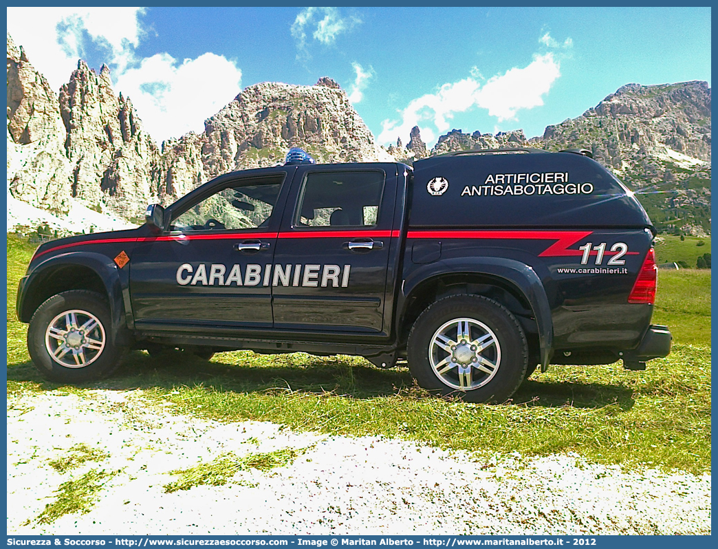 CC DC643
Arma dei Carabinieri
Artificieri Antisabotaggio
Isuzu D-Max I serie II restyling
Allestitore Maritan S.r.l.
Parole chiave: CC;C.C.;Arma;dei;Carabinieri;Artificieri;Antisabotaggio;Isuzu;D-Max;D - Max;Dmax;Maritan;Alberto