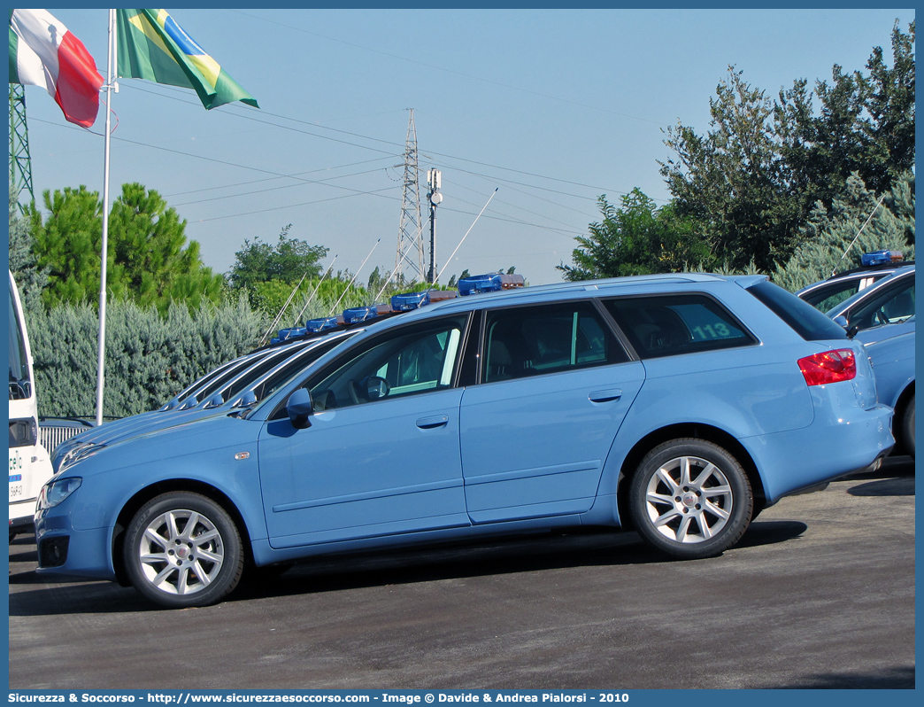 -
Polizia di Stato
Polizia Stradale
Autostrade per l'Italia S.p.A.
Seat Exeo ST
Parole chiave: Polizia di Stato;Polizia Stradale;Autostrade per l'Italia S.p.A.;Autostrade S.p.A.;Autostrade;Italia;Seat;Exeo;ST