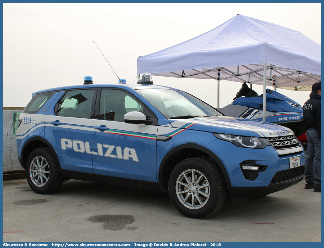 Polizia M0163
Polizia di Stato
Land Rover Discovery Sport
Allestitore Carrozzeria Marazzi S.r.l.
Parole chiave: PS;P.S.;Polizia;di;Stato;Polizia;Stato;Land;Rover;Discovery;Sport