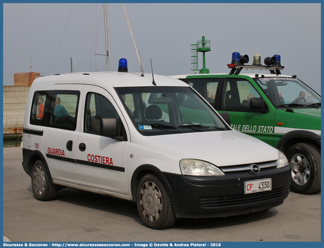 CP 4330
Corpo delle Capitanerie di Porto
Guardia Costiera 
Opel Combo III serie
Parole chiave: CP;C.P.;GC;G.C.;Guardia;Costiera;Capitaneria;Capitanerie;di;Porto;Opel;Combo