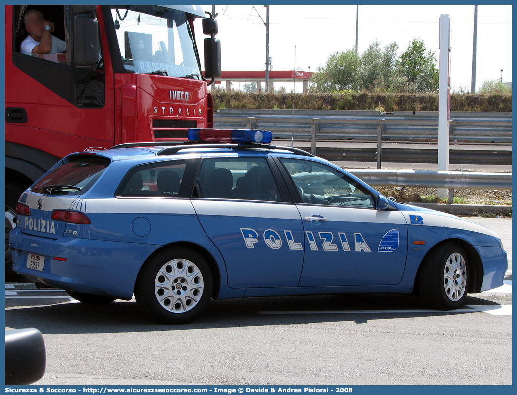 Polizia F1587
Polizia di Stato
Polizia Stradale
Società Autostrade
Torino Milano e Torino Piacenza S.p.A.
Alfa Romeo 156 Sportwagon II serie
Parole chiave: Polizia di Stato;Polizia Stradale;Società Autostrade Torino Milano e Torino Piacenza S.p.A.;S.A.T.A.P.;SATAP;Alfa Romeo;156;Sportwagon