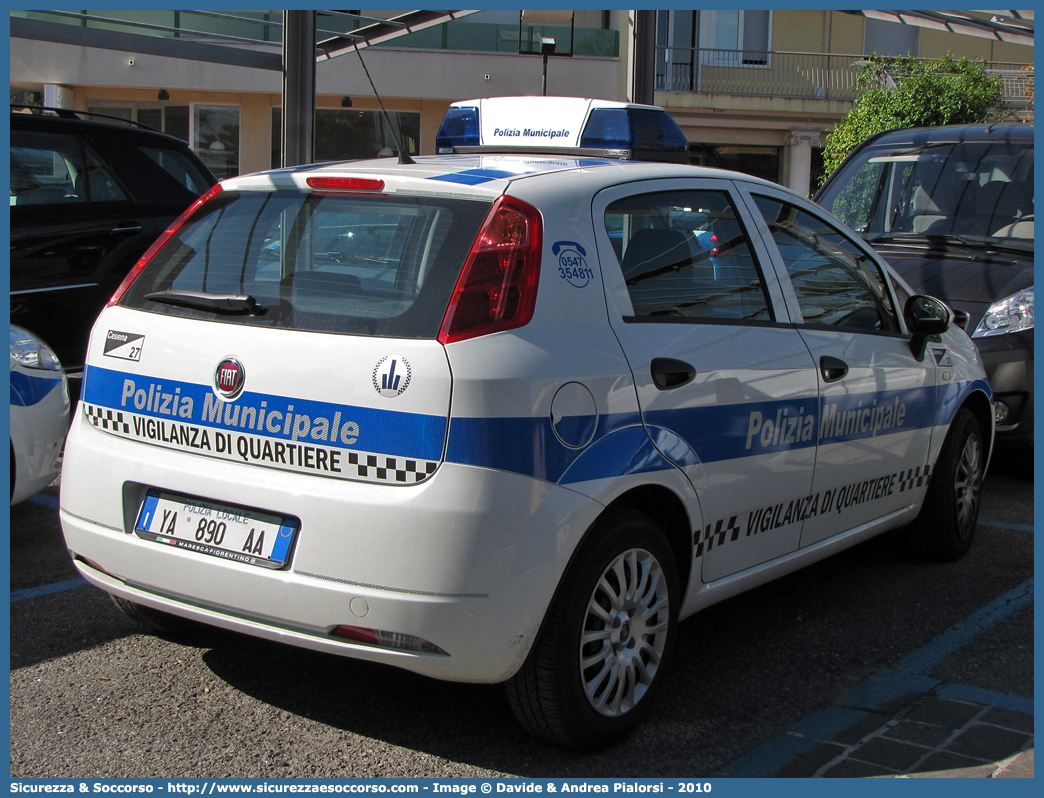 Polizia Locale YA890AA
Polizia Municipale
Comune di Cesena
Fiat Grande Punto
Parole chiave: Polizia;Locale;Municipale;Cesena;Fiat;Grande Punto;YA890AA;YA 890 AA