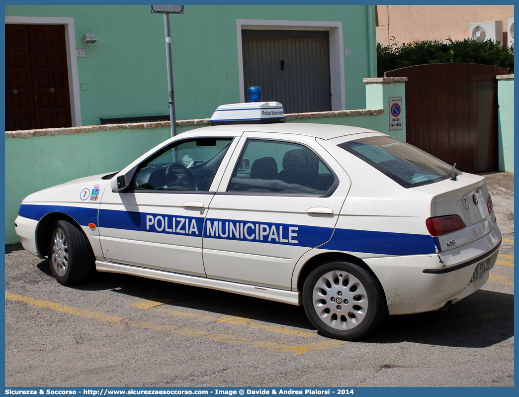 -
Polizia Municipale
Comune di Palau
Alfa Romeo 146
Parole chiave: PL;P.L.;PM;P.M.;Polizia;Locale;Municipale;Palau;Alfa;Romeo;146