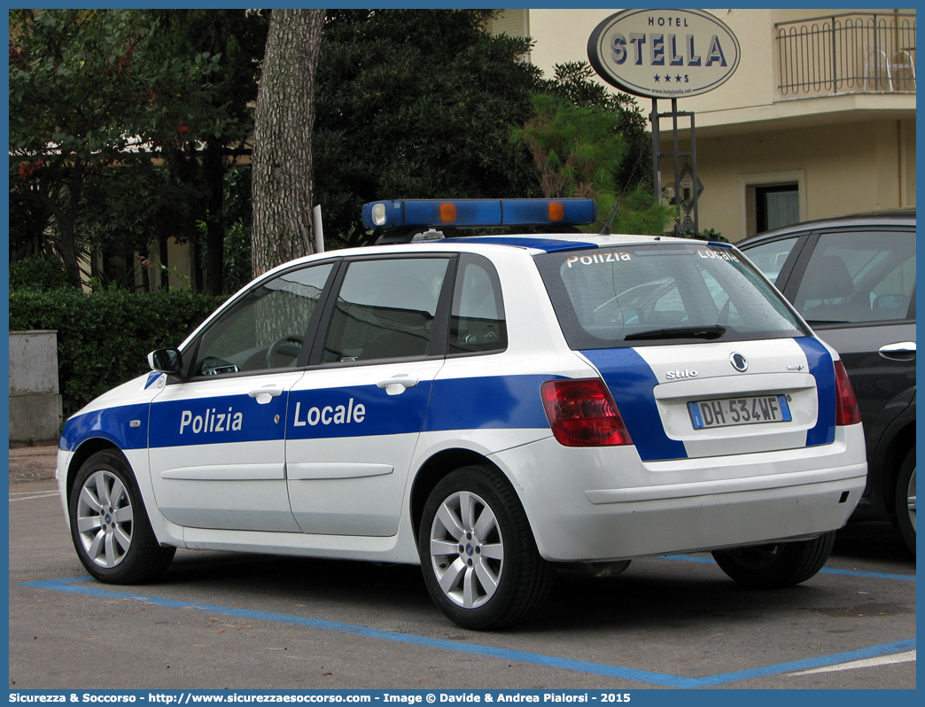 -
Polizia Locale
Comune di Celano
Fiat Stilo
Parole chiave: Polizia;Locale;Municipale;Celano;Fiat;Stilo