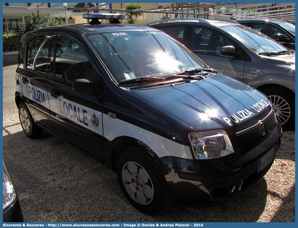 Polizia Locale YA059AA
Polizia Locale
Comune di Canosa di Puglia
Fiat Nuova Panda I serie
Parole chiave: Polizia;Locale;Municipale;Canosa di Puglia;Fiat;Nuova Panda;YA059AA;YA 059 AA