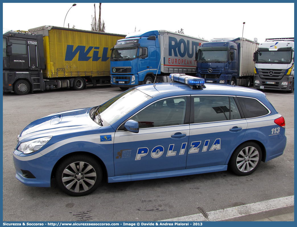 Polizia H5758
Polizia di Stato
Polizia Stradale
Autostrada Bs/Vr/Vi/Pd S.p.A.
Subaru Legacy Station Wagon
V serie
Allestitore Bertazzoni S.r.l.
Parole chiave: PS;P.S.;Polizia di Stato;Polizia Stradale;Autostrada;Autostradale;Subaru;Legacy;AWD;Station;Wagon;SW;S.W.;Bertazzoni;H5758;H 5758