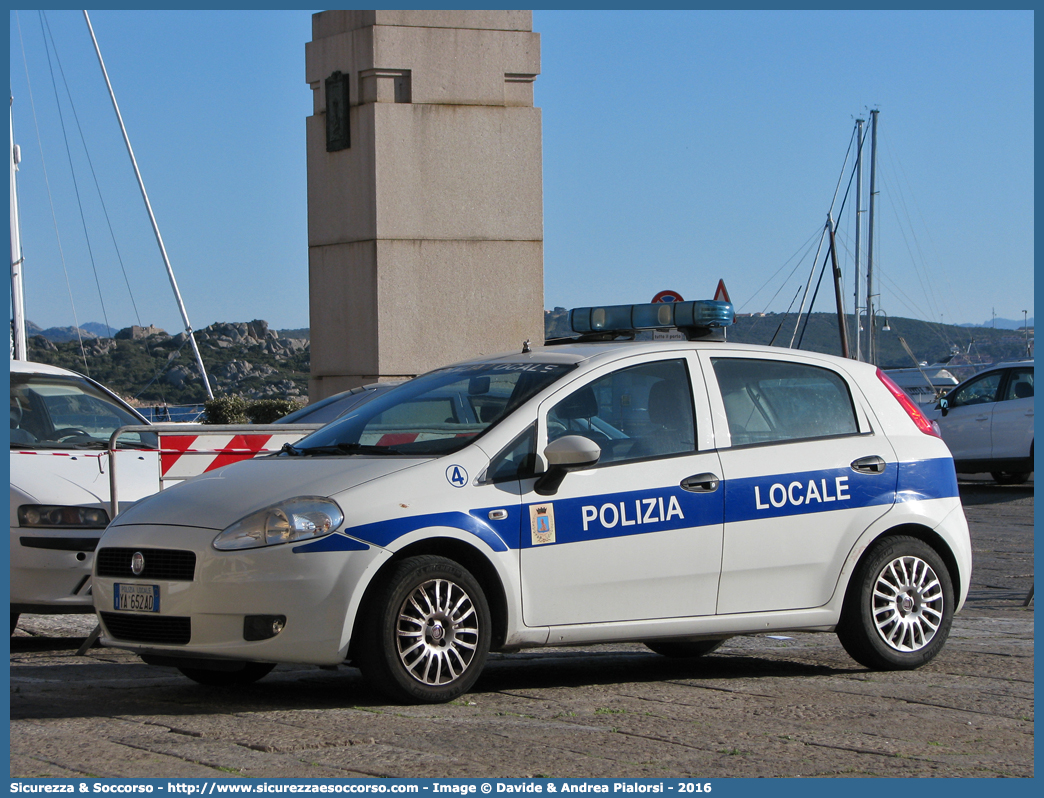 Polizia Locale YA652AD
Polizia Municipale
Comune di La Maddalena
Fiat Grande Punto
Parole chiave: PL;P.L.;PM;P.M.;Polizia;Locale;Municipale;La;Maddalena;Fiat;Grande Punto