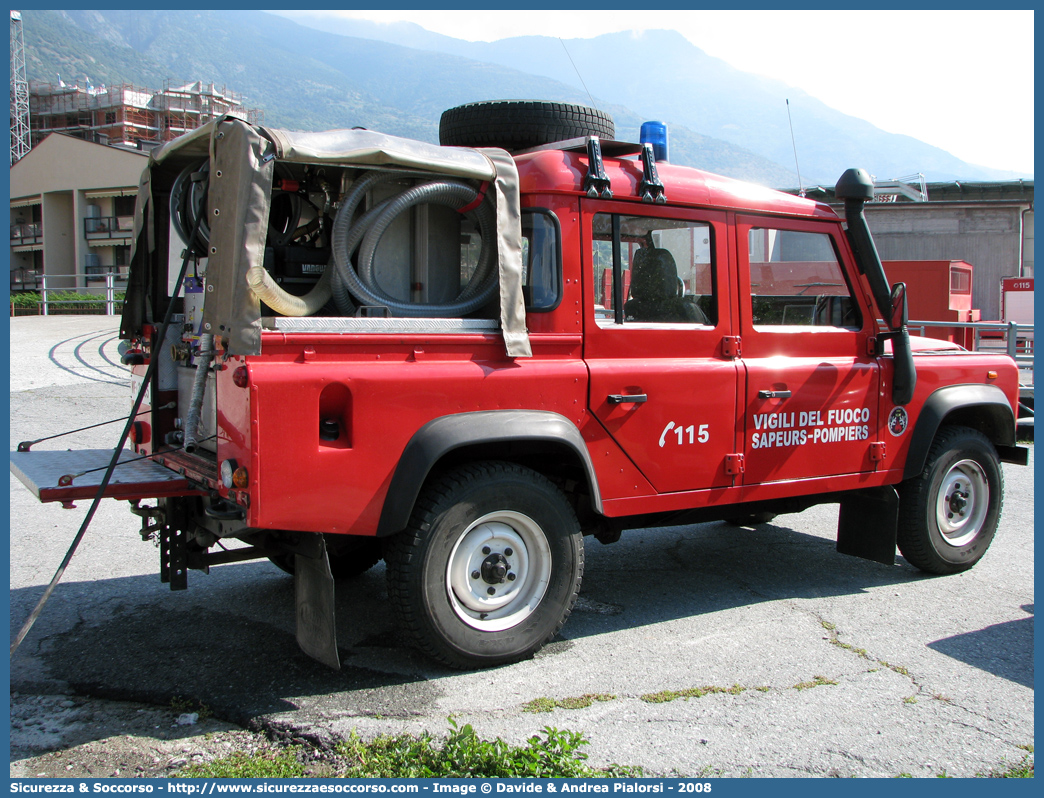 VF 21735
Vigili del Fuoco
Regione Autonoma Valle d'Aosta
Land Rover Defender 110
Parole chiave: VF;V.F.;Vigili;Fuoco;Regione;Autonoma;Valle;Aosta;Land Rover;Defender 110;21735