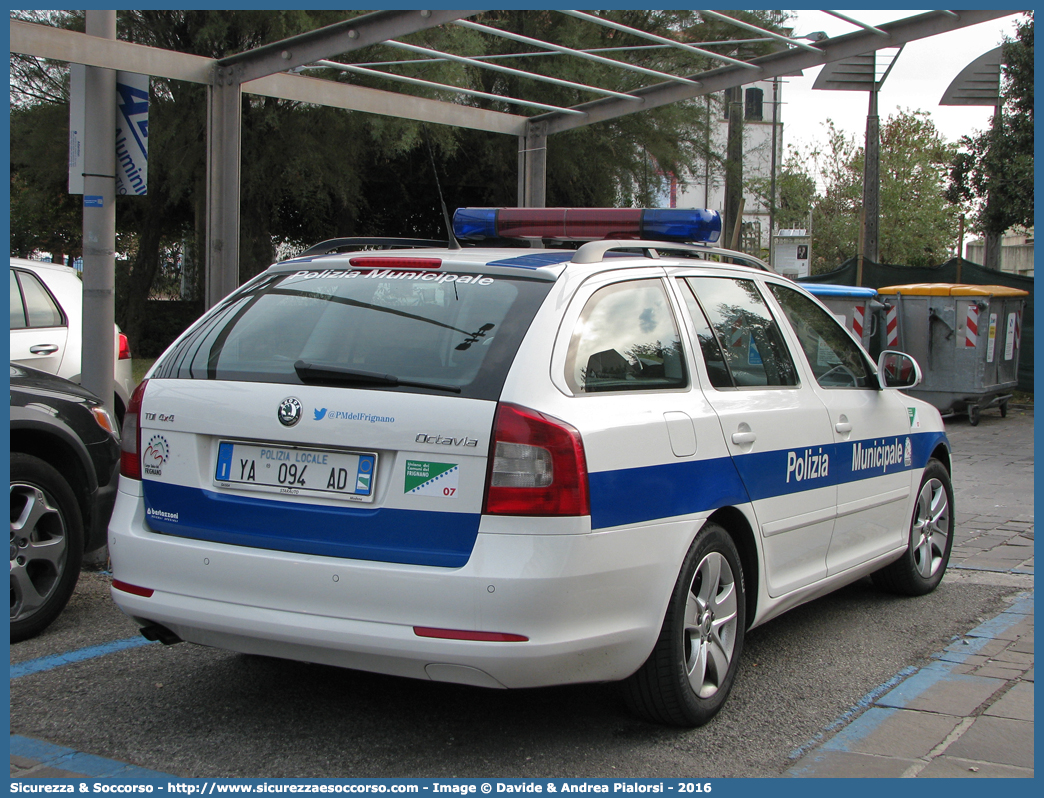 Polizia Locale YA094AD
Polizia Municipale
Corpo Unico del Frignano
Skoda Octavia Wagon III serie
Allestitore Bertazzoni S.r.l.
Parole chiave: Polizia;Locale;Municipale;Frignano;Fanano;Fiumalbo;Lama Mocogno;Pavullo nel Frignano;Pievepelago;Polinago;Riolunato;Serramazzoni;Skoda;Octavia;Station;Wagon;SW;S.W.;Bertazzoni;YA094AD;YA 094 AD