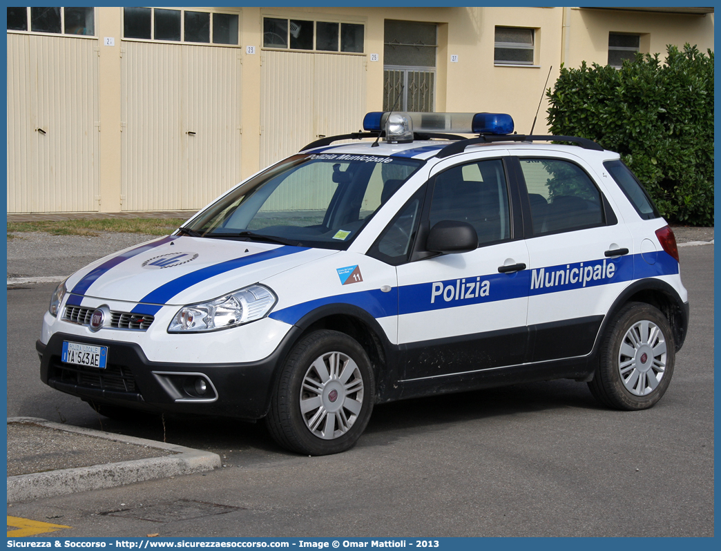 Polizia Locale YA543AE
Polizia Municipale
Unione Comuni Terre e Fiumi
Fiat Sedici II serie
Allestitore Focaccia Group S.r.l.
Parole chiave: Polizia;Locale;Municipale;Terre e Fiumi;Terre;Fiumi;Copparo;Berra;Formignana;Jolanda di Savoia;Ro;Tresigallo;Fiat;Sedici;Focaccia;YA543AE;YA 543 AE