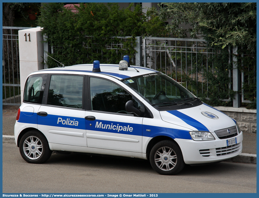 -
Polizia Municipale
Comune di Formigine
Fiat Multipla II serie
Allestitore Focaccia Group S.r.l.
Parole chiave: Polizia;Locale;Municipale;Formigine;Fiat;Multipla;Focaccia