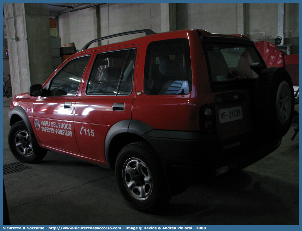 VF 21738
Vigili del Fuoco
Regione Autonoma Valle d'Aosta
Land Rover Freelander I serie
Parole chiave: VF;V.F.;Vigili;Fuoco;Regione;Autonoma;Valle;Aosta;Land Rover;Freelander;21738