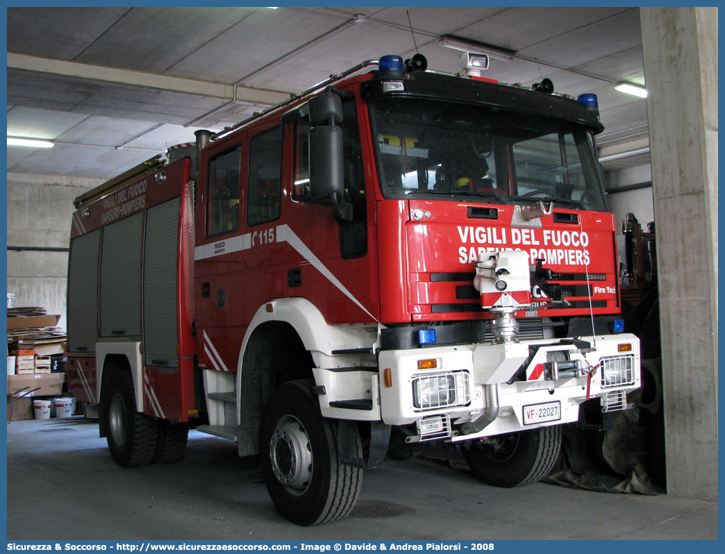 VF 22027
Vigili del Fuoco
Regione Autonoma Valle d'Aosta
Iveco Magirus FireTech 190E31 I serie
Parole chiave: VVF;V.V.F.;Vigili;del;Fuoco;Regione;Autonoma;Valle;Aosta;Iveco;Magirus;FireTech;190E31