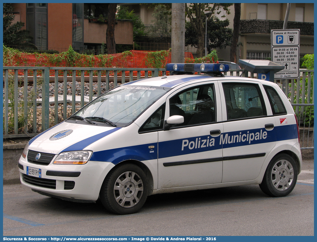 -
Polizia Municipale
Comune di Polesine Zibello
Fiat Idea
Allestitore Cormar S.a.s.
Parole chiave: Polizia;Locale;Municipale;Polesine;Zibello;Fiat;Idea;Cormar