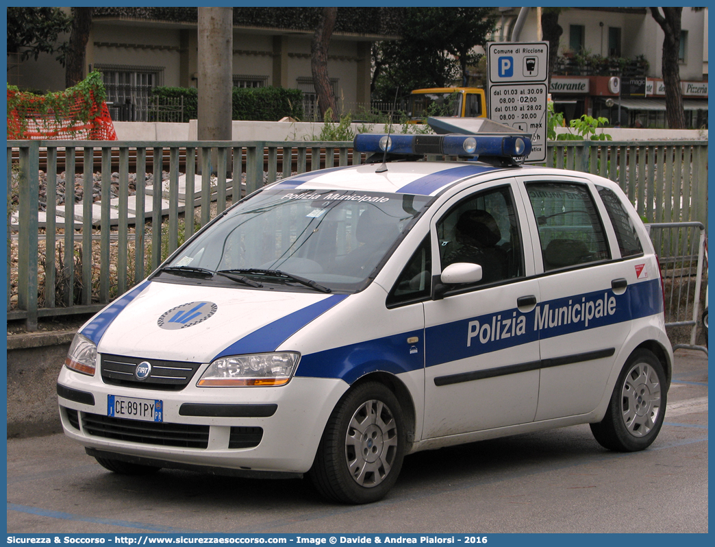 -
Polizia Municipale
Comune di Polesine Zibello
Fiat Idea
Allestitore Cormar S.a.s.
Parole chiave: Polizia;Locale;Municipale;Polesine;Zibello;Fiat;Idea;Cormar