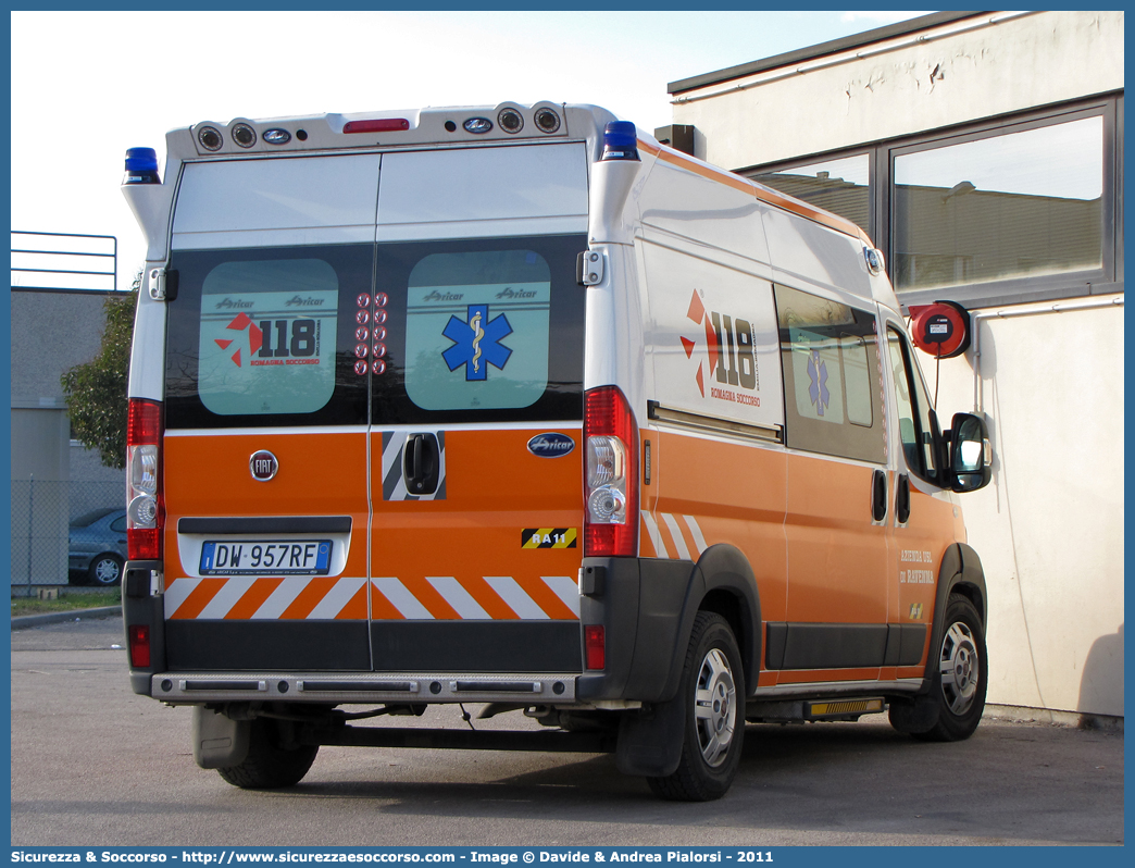 RA 11
118 Romagna Soccorso
Ambito Territoriale di Ravenna
Fiat Ducato III serie
Allestitore Aricar S.p.A.
Parole chiave: Fiat;Ducato X250;118;Romagna;Ravenna;Soccorso;Ambulanza;Autoambulanza;Aricar