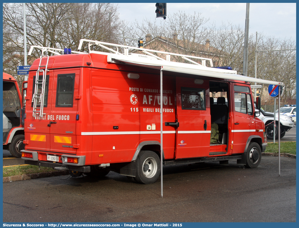 VF 23821
Corpo Nazionale Vigili del Fuoco
Mercedes Benz Vario 814D 
Allestitore BAI S.r.l.
Parole chiave: VVF;V.V.F.;Corpo;Nazionale;Vigili;del;Fuoco;AutoFurgone;Unità;Unita;Comando;Crisi;Locale;Logistico;Posto;Avanzato;AF/UCL;AF;UCL;Mercedes;Benz;Vario;814D;VF;Bai;Tecnica;23821