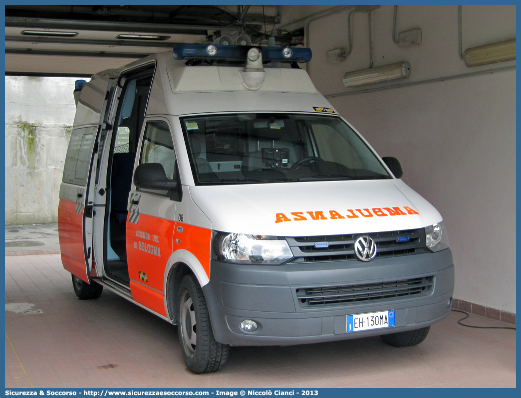 BO 0884
118 Bologna Soccorso
Volkswagen Transporter T5 restyling
Allestitore Vision S.r.l.
Parole chiave: 118;Bologna;Soccorso;Ambulanza;Autoambulanza;Volkswagen;Transporter;T5;Vision