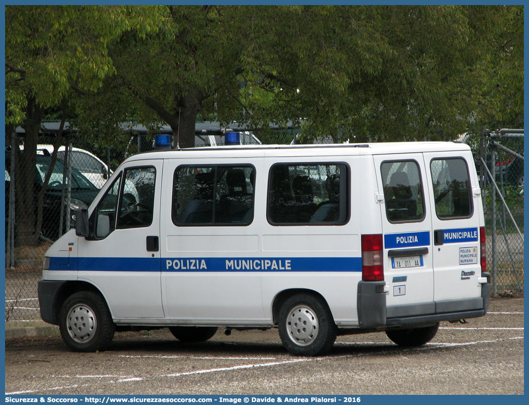 Polizia Locale YA011AA
Polizia Municipale
Comune di Numana
Fiat Ducato II serie
Parole chiave: Polizia;Locale;Municipale;Numana;Fiat;Ducato;YA011AA;YA 011 AA